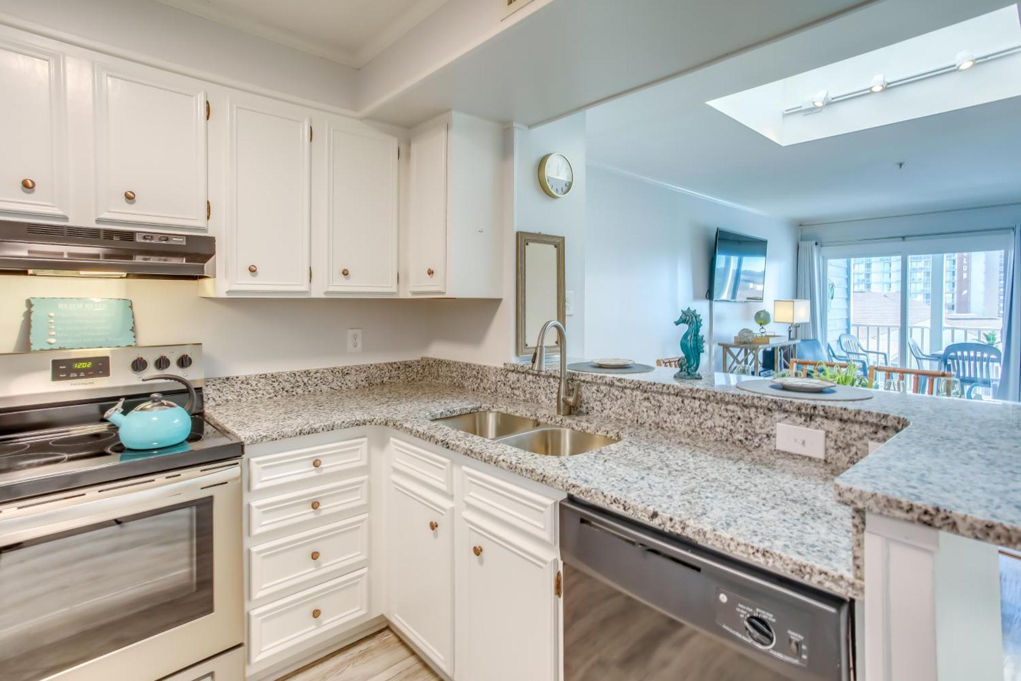 Myrtle Beach Condo - Steps To Ocean And Apache Pier! Buitenkant foto