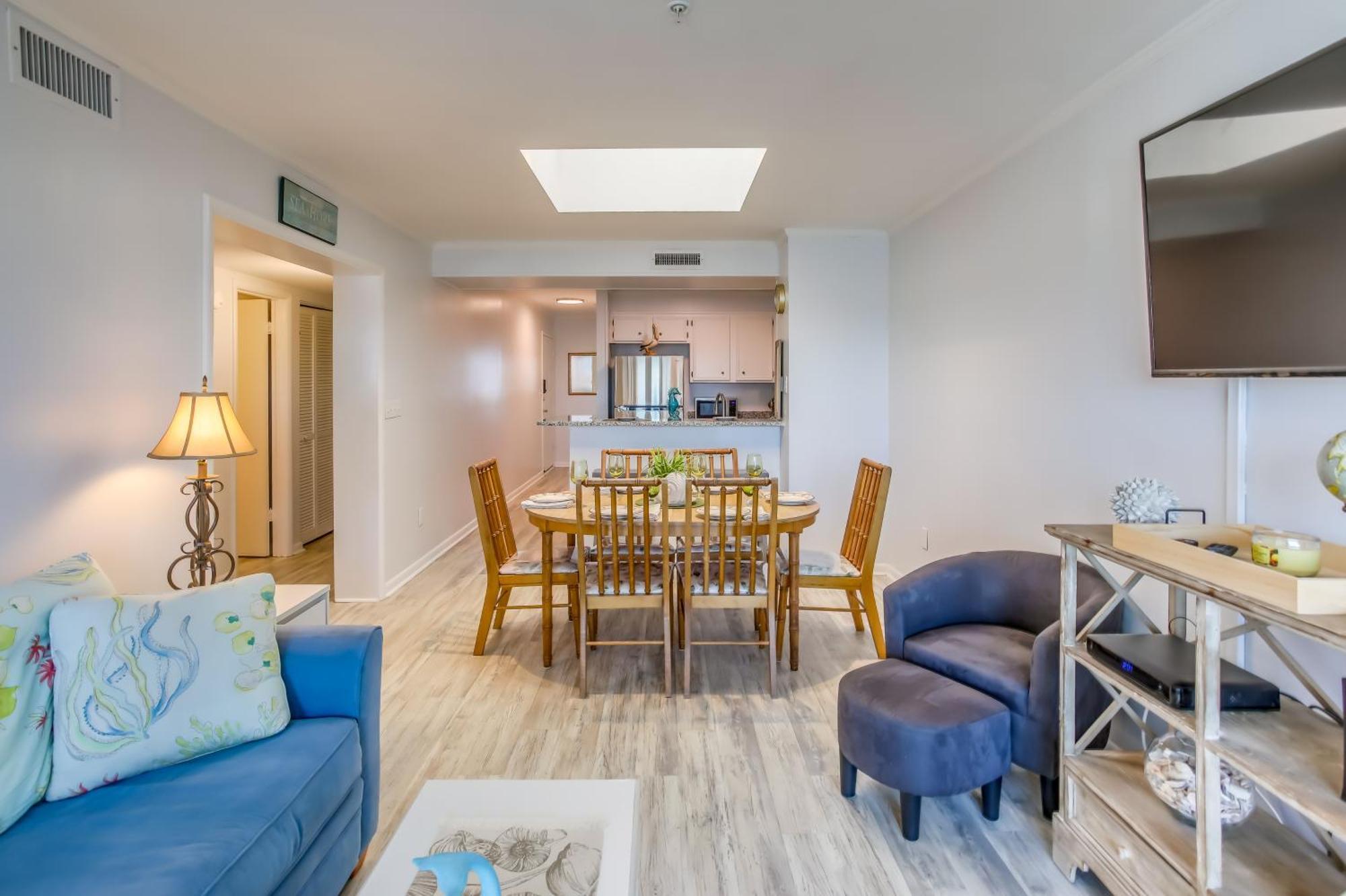 Myrtle Beach Condo - Steps To Ocean And Apache Pier! Buitenkant foto